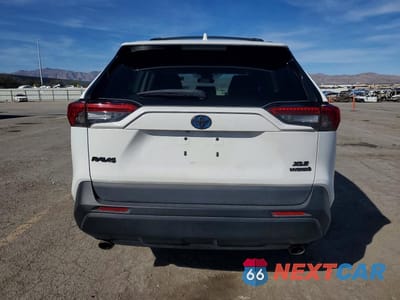 Zdjęcie 6 z 13 samochodu: 2021 TOYOTA RAV4 HYBRID XLE VIN:2T3R6RFV7MW004819 - miniatura