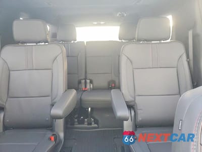 Zdjęcie 10 z 13 samochodu: 2025 CHEVROLET SUBURBAN K1500 RST VIN:1GNS6ERLXSR271347 - miniatura