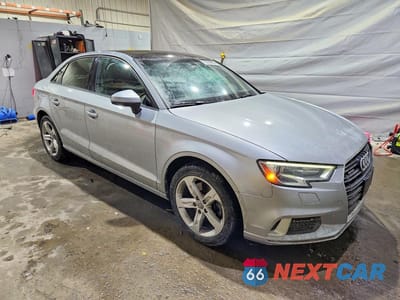 Czwarte zdjęcie samochodu z boku: 2017 AUDI A3 PREMIUM VIN:WAUB8GFF6H1056758 - miniatura