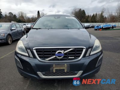 Piąte zdjęcie samochodu w środku: 2012 VOLV XC60 VIN:YV4902DZ3D2413632 - miniatura