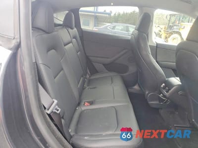 Zdjęcie 10 z 11 samochodu: 2024 TESLA MODEL Y VIN:7SAYGDEE6RA241991 - miniatura