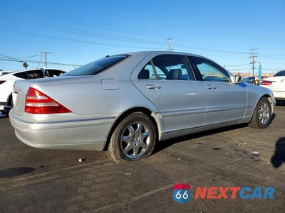 Trzecie zdjęcie samochodu z tyłu: 2000 MERCEDES-BENZ SL-CLASS VIN:WDBNG70J9YA084102 - miniatura