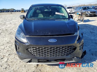 Piąte zdjęcie samochodu w środku: 2021 FORD ESCAPE S VIN:1FMCU9F66MUA63809 - miniatura