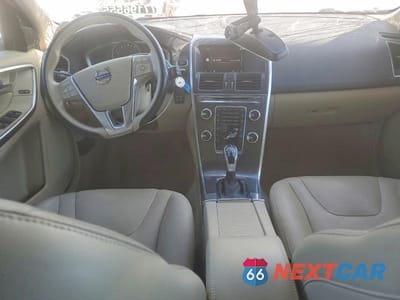 Zdjęcie 8 z 13 samochodu: 2015 VOLVO XC60 T5 PREMIER VIN:YV4612RK8F2741398 - miniatura