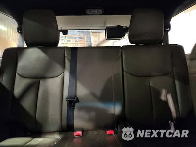 Zdjęcie 10 z 13 samochodu: 2017 JEEP WRANGLER UNLIMITED SAHARA VIN:1C4BJWEG4HL681644 - miniatura