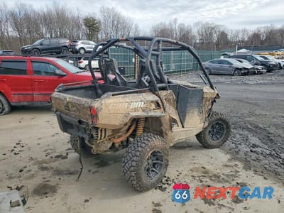 Czwarte zdjęcie samochodu z boku: 2018 CAN-AM COMMANDER XT 1000R VIN:3JBKKAX28JJ001299 - miniatura