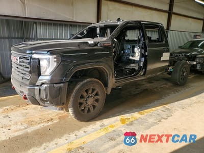 2025 GMC SIERRA K2500 AT4 1GT4UPEYXSF314137 - główne zdjęcie licytacji z USA - miniatura