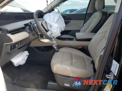 Zdjęcie 7 z 13 samochodu: 2024 LINCOLN NAUTILUS RESERVE VIN:5LMPJ8K47RJ813555 - miniatura