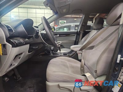 Zdjęcie 7 z 13 samochodu: 2014 KIA SORENTO LX VIN:5XYKT3A6XEG504139 - miniatura