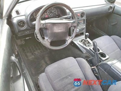 Zdjęcie 8 z 11 samochodu: 1991 MAZDA MX-5 MIATA VIN:JM1NA3511M1209527 - miniatura