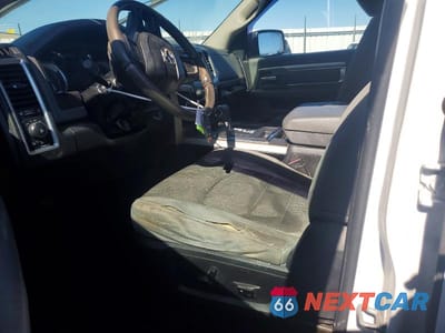 Zdjęcie 7 z 12 samochodu: 2013 RAM 1500 SLT VIN:1C6RR7LT2DS546344 - miniatura