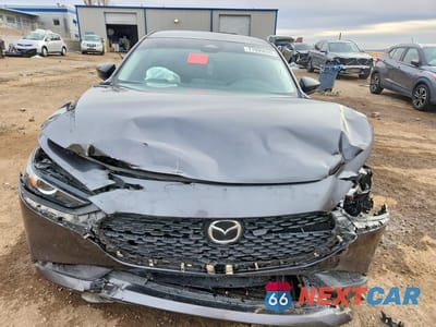 Piąte zdjęcie samochodu w środku: 2025 MAZDA 3 SELECT SPORT VIN:JM1BPABM2S1763807 - miniatura