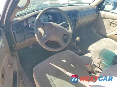 Zdjęcie 8 z 12 samochodu: 2002 TOYOTA TACOMA BASE VIN:5TEVL52N22Z122378 - miniatura