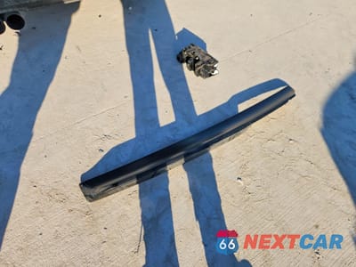 Zdjęcie 12 z 14 samochodu: 2023 DODGE CHALLENGER R VIN:2C3CDZBT7PH642125 - miniatura