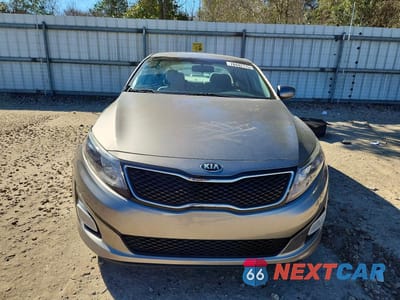 Piąte zdjęcie samochodu w środku: 2015 KIA OPTIMA LX VIN:5XXGM4A72FG375370 - miniatura