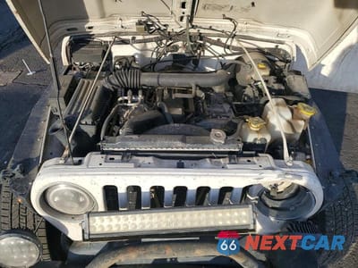 Zdjęcie 11 z 11 samochodu: 1998 JEEP WRANGLER / TJ SAHARA VIN:1J4FY49S7WP775386 - miniatura