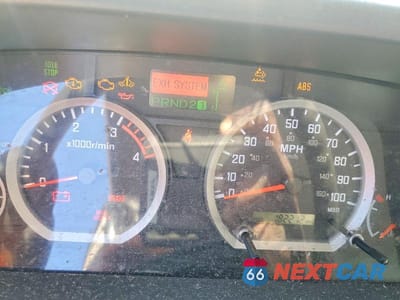 Zdjęcie 9 z 13 samochodu: 2019 ISUZU NPR HD BOX TRUCK VIN:JALC4W161K7007541 - miniatura