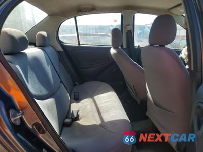 Zdjęcie 10 z 14 samochodu: 2003 TOYOTA ECHO VIN:JTDBT123630271761 - miniatura