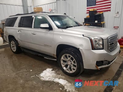Czwarte zdjęcie samochodu z boku: 2015 GMC YUKON XL K1500 SLT VIN:1GKS2HKC9FR178507 - miniatura