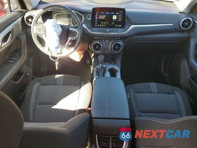Zdjęcie 8 z 12 samochodu: 2023 CHEVROLET BLAZER 2LT VIN:3GNKBCR43PS219507 - miniatura