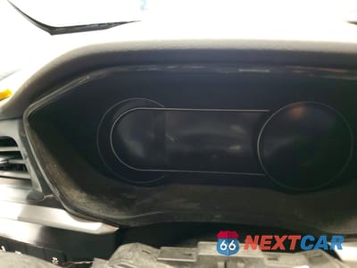 Zdjęcie 9 z 13 samochodu: 2022 KIA NIRO ELECTRIC EX VIN:KNDCC3LG1N5138574 - miniatura