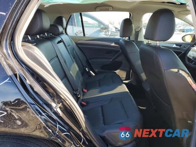 Zdjęcie 10 z 12 samochodu: 2020 VOLKSWAGEN GOLF VIN:3VWG57AU1LM009623 - miniatura