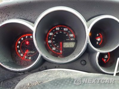 Zdjęcie 17 z 26 samochodu: 2006 TOYOTA COROLLA MATRIX XR VIN:2T1KR30E66C581353 - miniatura