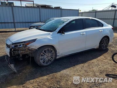 2023 KIA FORTE GT 3KPF44AC8PE584745 - główne zdjęcie licytacji z USA - miniatura