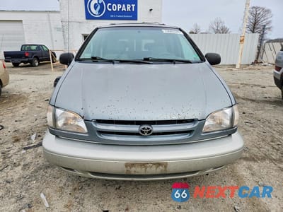 Piąte zdjęcie samochodu w środku: 2000 TOYOTA SIENNA LE VIN:4T3ZF13C1YU220272 - miniatura