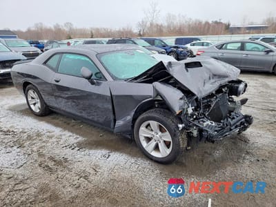 Czwarte zdjęcie samochodu z boku: 2023 DODGE CHALLENGER SXT VIN:2C3CDZAG1PH553459 - miniatura