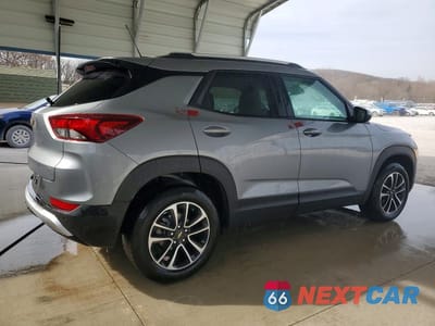 Trzecie zdjęcie samochodu z tyłu: 2026 CHEVROLET TRAILBLAZER LT VIN:KL79MRSL9TB065913 - miniatura