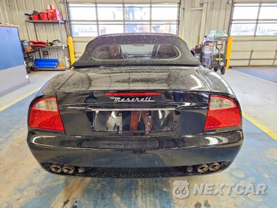 Zdjęcie 6 z 12 samochodu: 2004 MASERATI SPYDER CAMBIOCORSA VIN:ZAMBB18A240011394 - miniatura