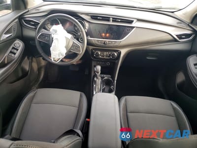 Piąte zdjęcie samochodu w środku: 2022 BUICK ENCORE GX PREFERRED VIN:KL4MMCSL1NB058848 - miniatura