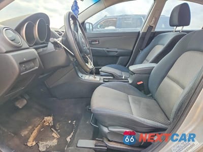 Zdjęcie 7 z 12 samochodu: 2005 MAZDA 3 I VIN:JM1BK12F051290865 - miniatura