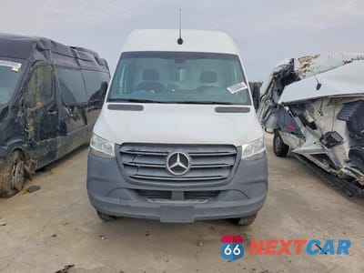 Piąte zdjęcie samochodu w środku: 2022 MERCEDES-BENZ SPRINTER 3500 VIN:W1Y8EC3Y9NT083324 - miniatura