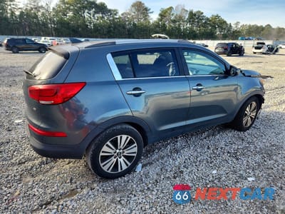 Trzecie zdjęcie samochodu z tyłu: 2014 KIA SPORTAGE EX VIN:KNDPC3AC1E7571625 - miniatura