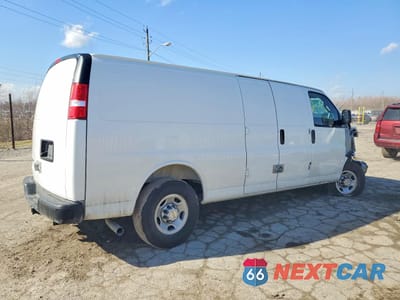 Trzecie zdjęcie samochodu z tyłu: 2025 CHEVROLET EXPRESS 3500 CARGO DELIVERY VAN VIN:1GCZGHF70S1274494 - miniatura
