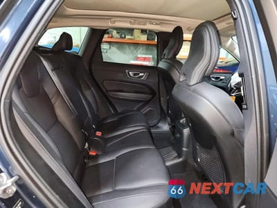 Zdjęcie 11 z 13 samochodu: 2024 VOLVO XC60 PLUS VIN:YV4H60DL3R1821541 - miniatura