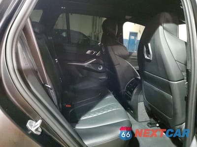 Zdjęcie 11 z 13 samochodu: 2026 BMW X5 M COMPETITION VIN:5YM13ET02T9108597 - miniatura