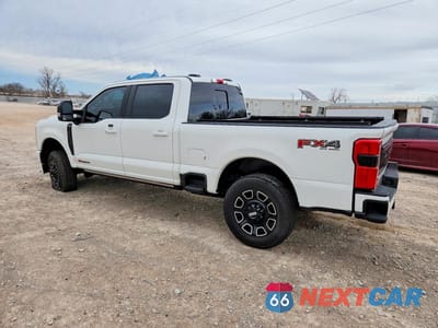 Drugie zdjęcie samochodu z przodu: 2025 FORD F350 SUPER DUTY VIN:1FT8W3BM3SEC16627 - miniatura