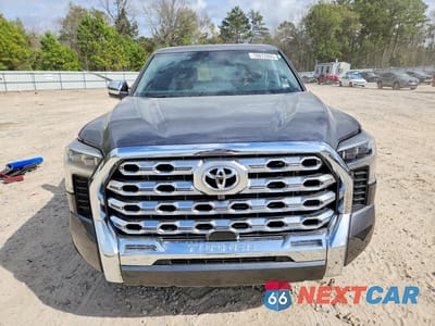 Piąte zdjęcie samochodu w środku: 2025 TOYOTA TUNDRA 1794 EDITION VIN:5TFMA5DB7SX297687 - miniatura