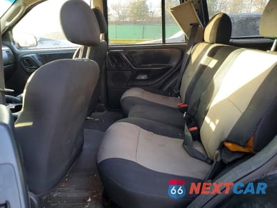 Zdjęcie 10 z 12 samochodu: 2004 JEEP GRAND CHEROKEE LAREDO VIN:1J4GW48S24C279153 - miniatura