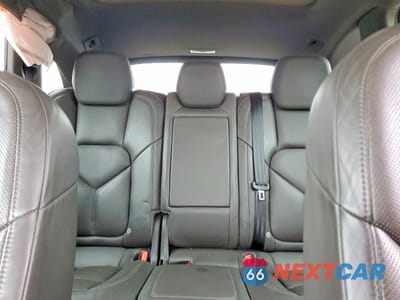 Zdjęcie 10 z 12 samochodu: 2017 PORSCHE CAYENNE VIN:WP1AA2A20HKA90178 - miniatura