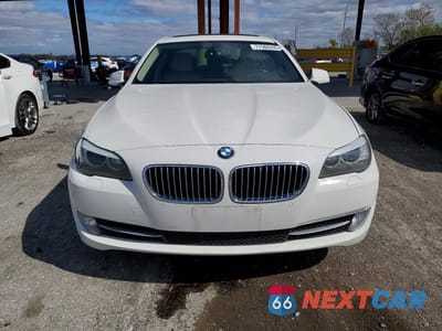 Piąte zdjęcie samochodu w środku: 2011 BMW 535 XI VIN:WBAFU7C5XBC871923 - miniatura