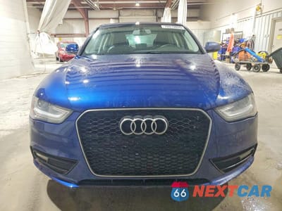 Piąte zdjęcie samochodu w środku: 2013 AUDI A4 PREMIUM VIN:WAUBFAFL5DN032351 - miniatura