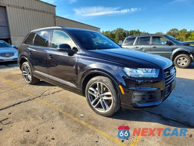 Czwarte zdjęcie samochodu z boku: 2018 AUDI Q7 PRESTIGE VIN:WA1VAAF73JD036850 - miniatura