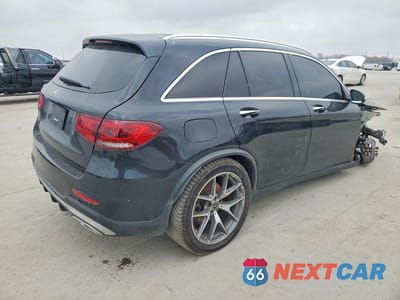 Trzecie zdjęcie samochodu z tyłu: 2021 MERCEDES-BENZ GLC 300 VIN:W1N0G8DBXMF933177 - miniatura