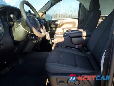 Zdjęcie 7 z 11 samochodu: 2022 CHEVROLET SILVERADO K1500 CUSTOM VIN:3GCPDBEK5NG564545 - miniatura