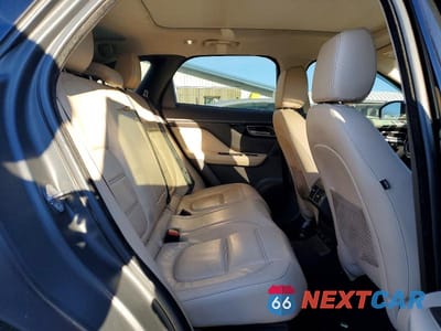 Zdjęcie 11 z 13 samochodu: 2017 JAGUAR F-PACE PRESTIGE VIN:SADCK2BV0HA071172 - miniatura