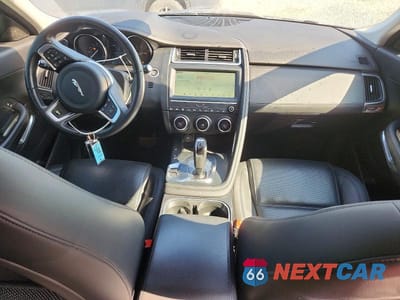 Zdjęcie 8 z 13 samochodu: 2020 JAGUAR E-PACE VIN:SADFK2FXXL1011210 - miniatura
